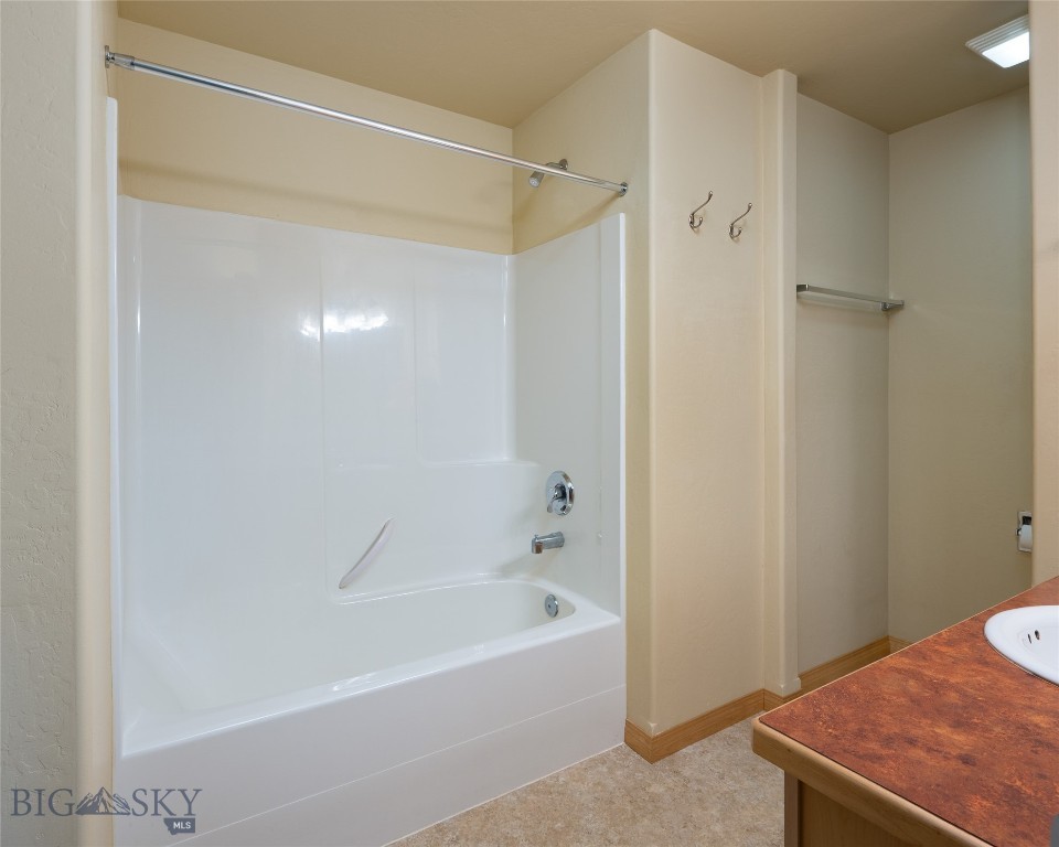 2950 Warbler Way C Property Photo 20