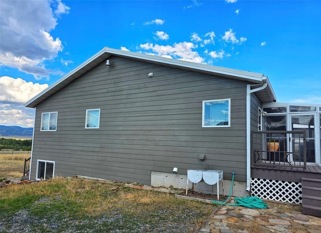 412086 Property Photo 6