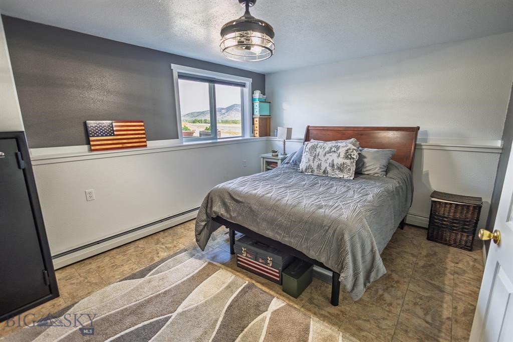 412086 Property Photo 21