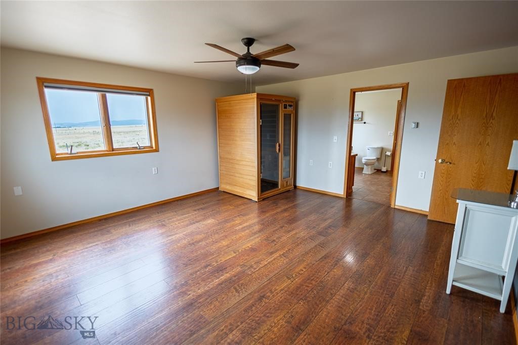 412086 Property Photo 25
