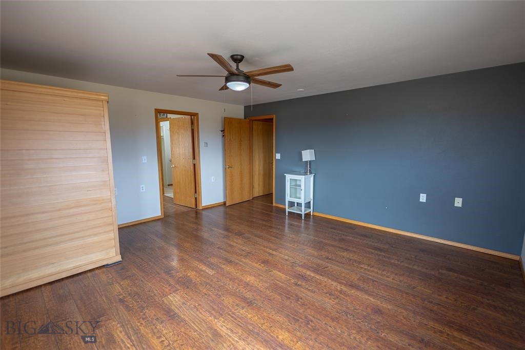 412086 Property Photo 26