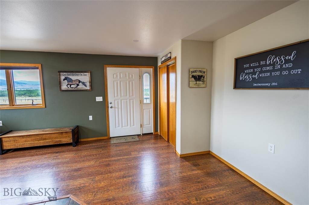 412086 Property Photo 40