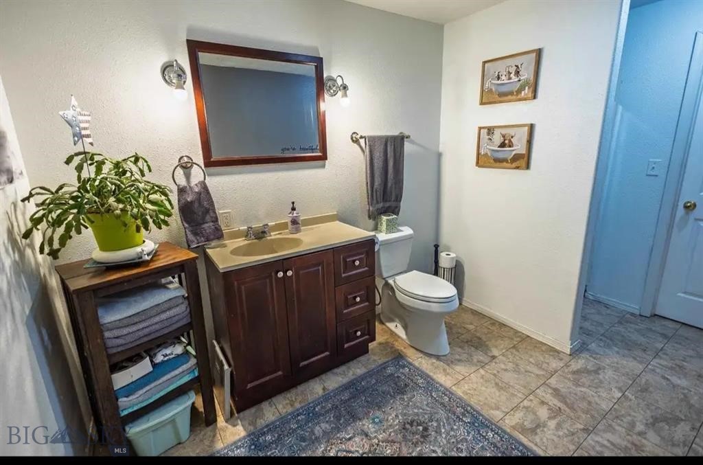 412086 Property Photo 67