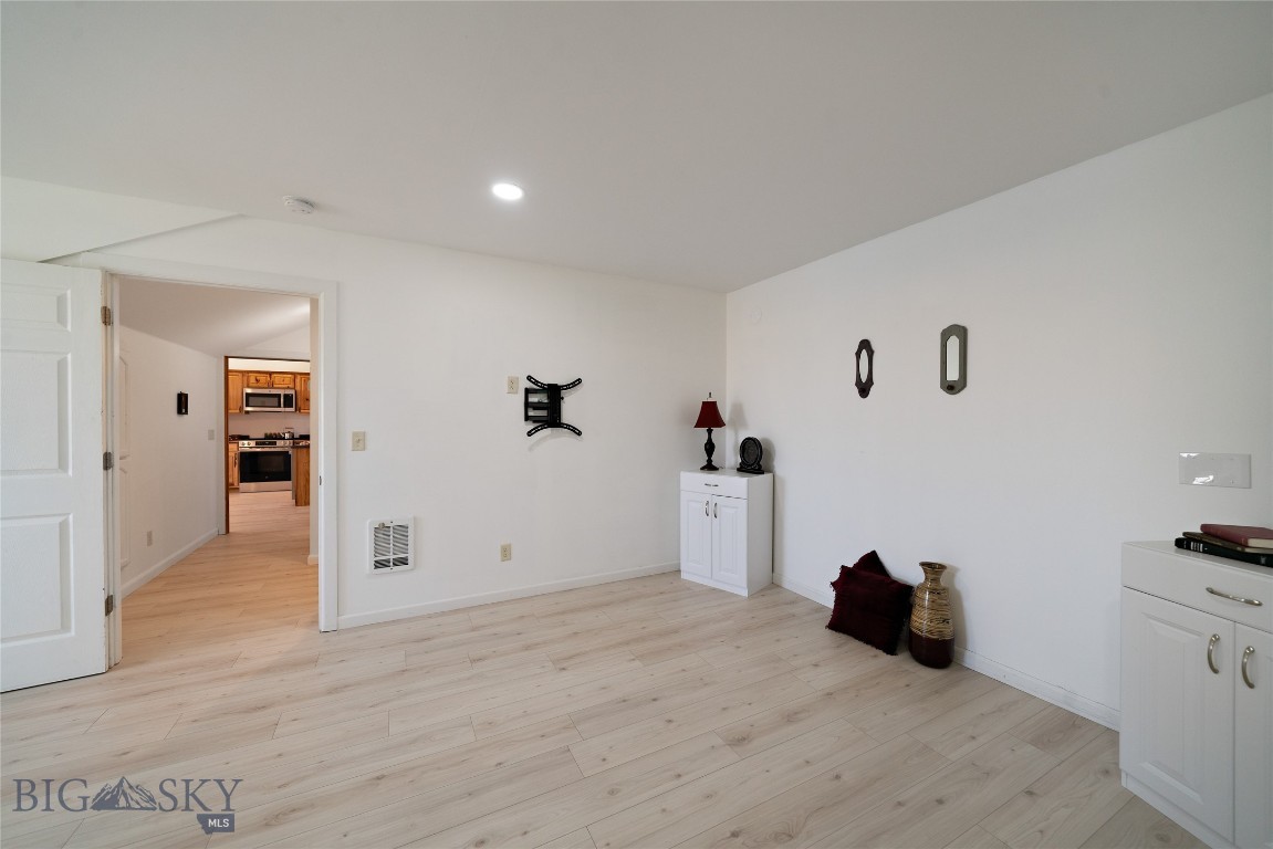 129 Village Drive 301b Property Photo 11