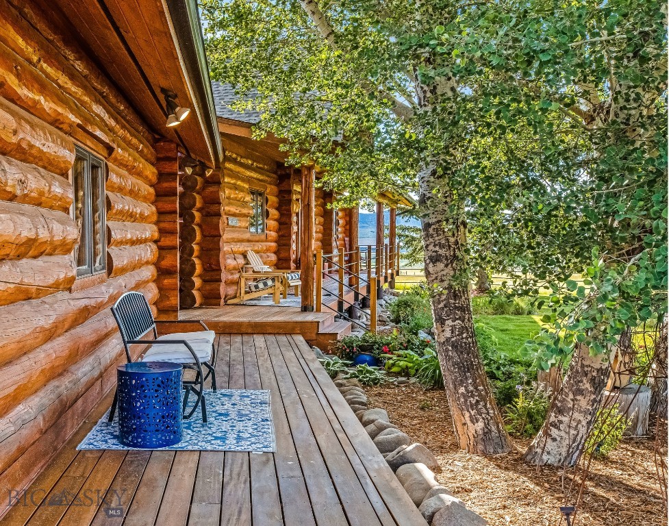270 Brown Pony Trail Property Photo 10