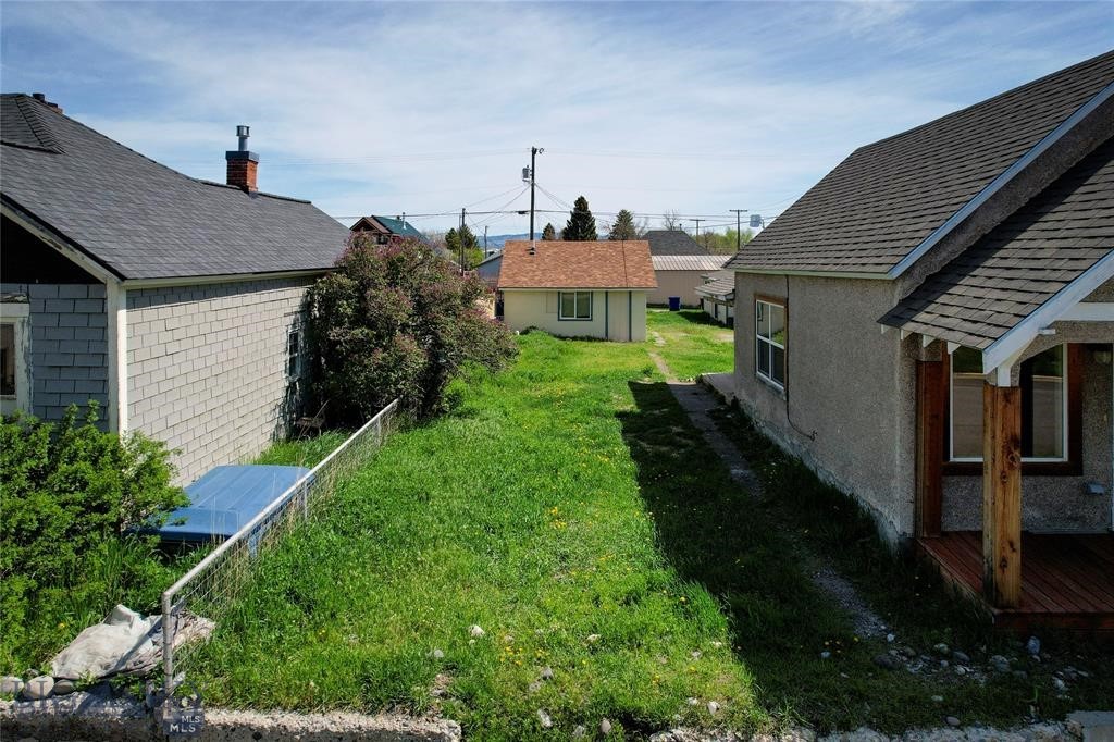 106 N K Street Property Photo 17