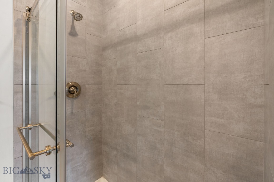 2016 Chipset Street A Property Photo 23