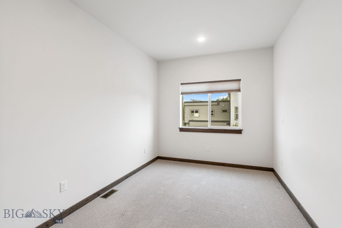 2016 Chipset Street A Property Photo 31