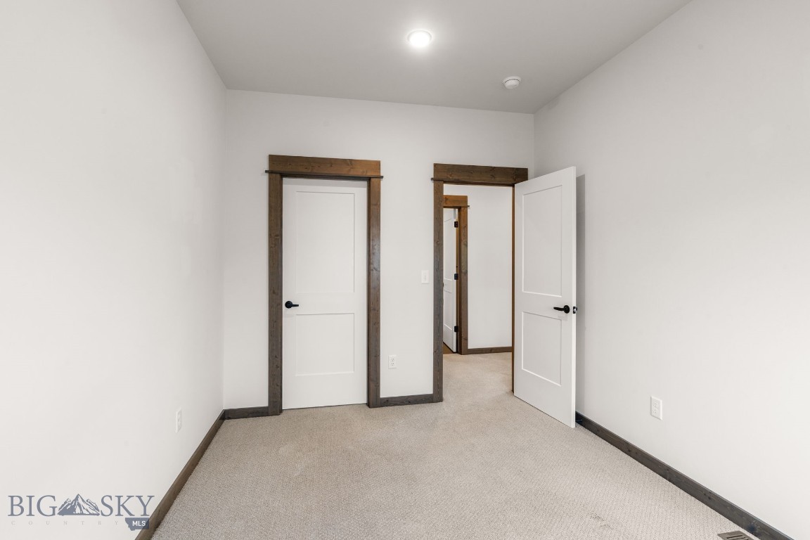 2016 Chipset Street A Property Photo 32