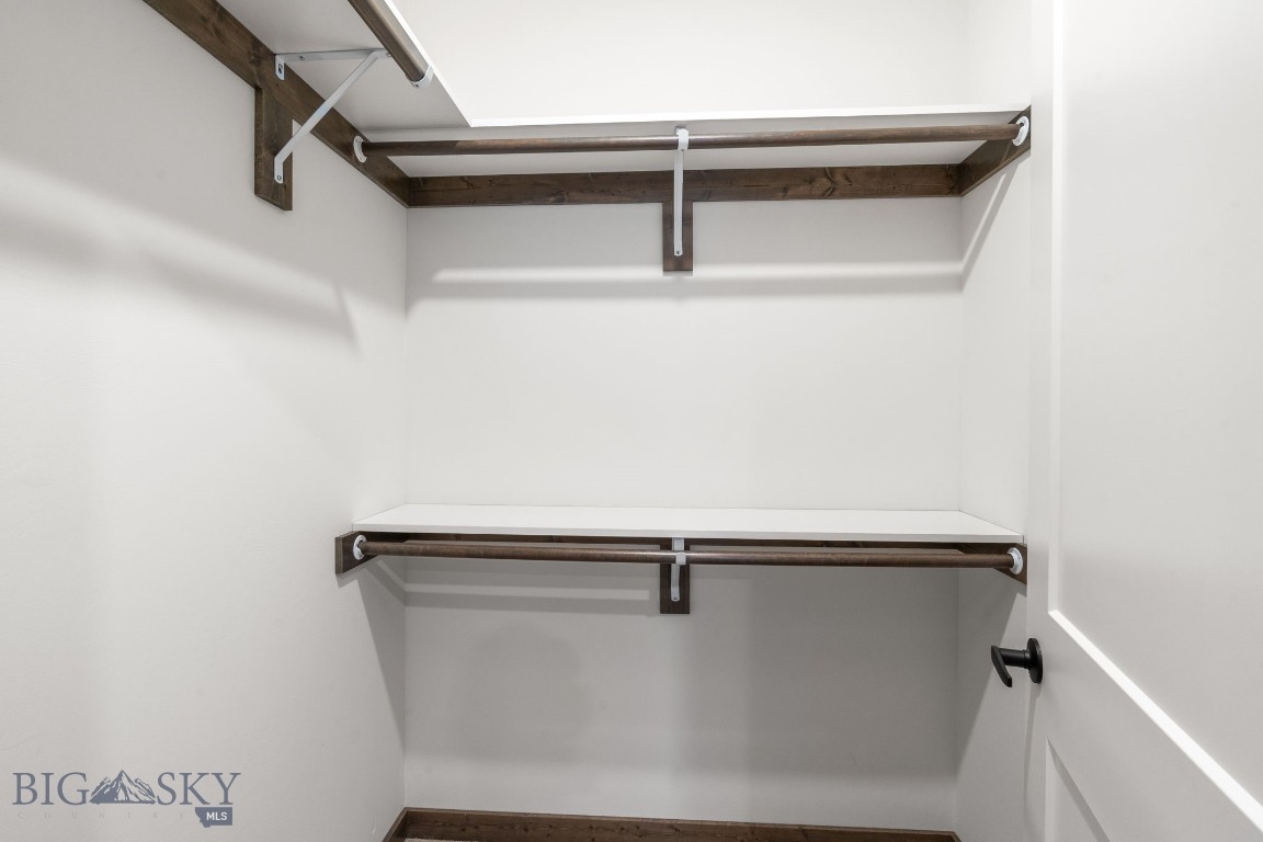 2016 Chipset Street A Property Photo 33