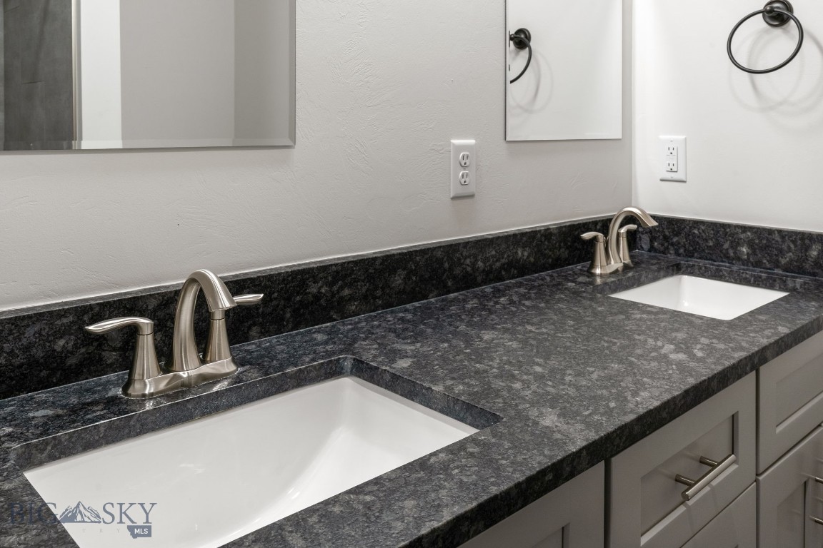 2016 Chipset Street A Property Photo 36