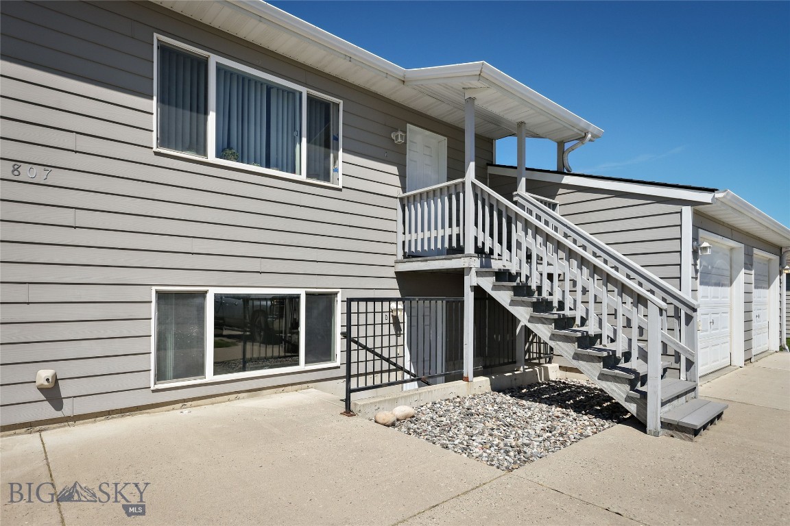 807 Mantle Drive Property Photo 9