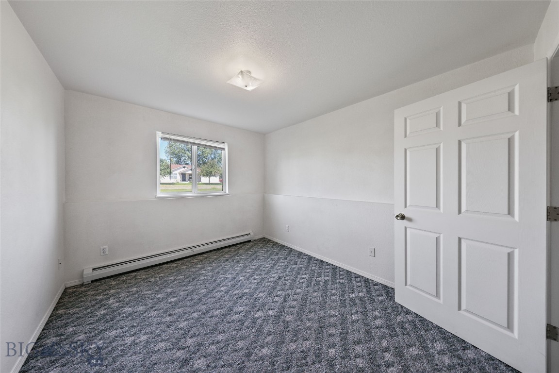 807 Mantle Drive Property Photo 14