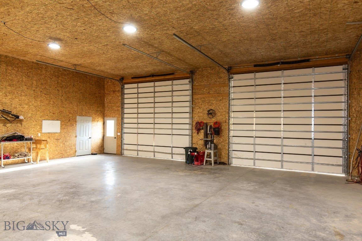 858 Lower Sweet Grass Property Photo 36