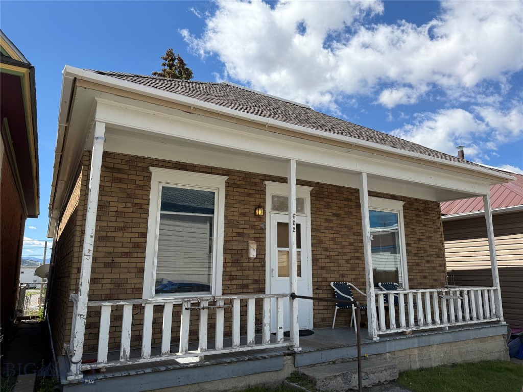 602 Caledonia Property Photo 17
