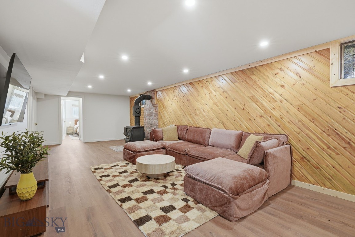 117 Henderson Property Photo 35