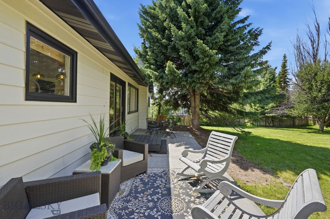 117 Henderson Property Photo 47