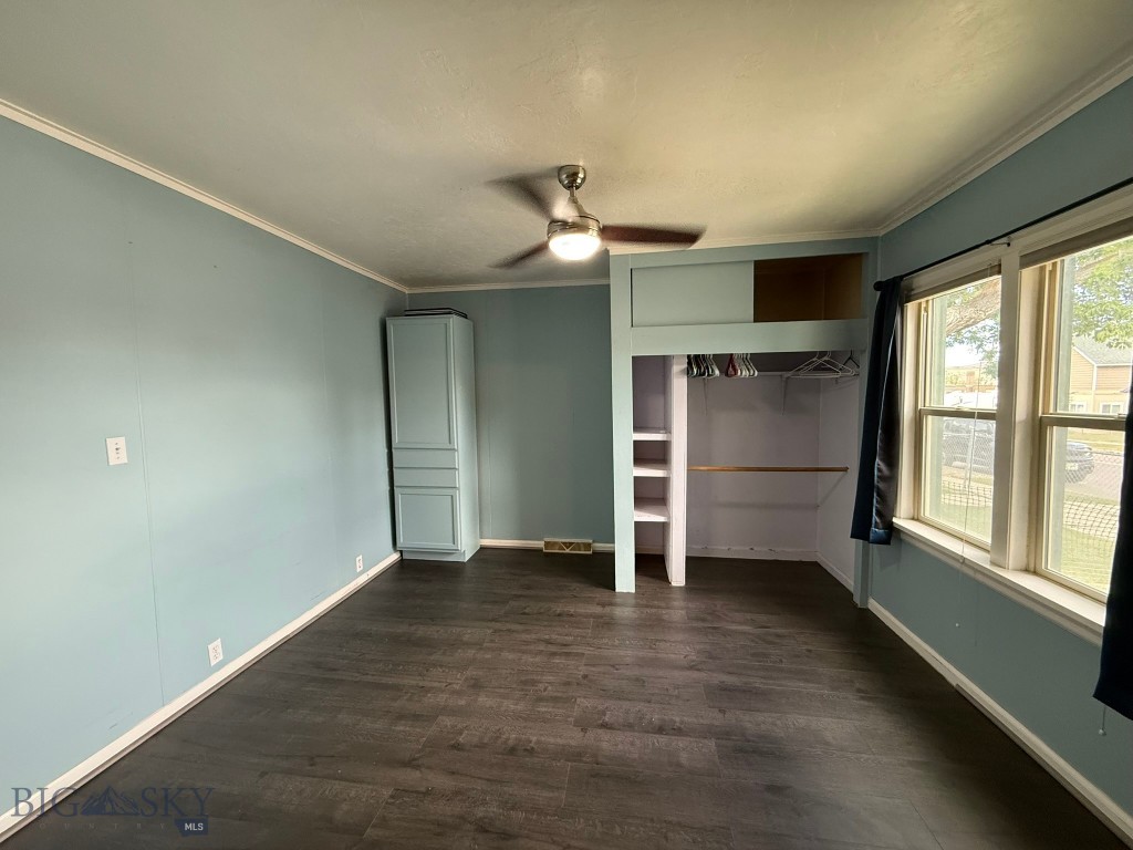 616 Cedar Street Property Photo 9