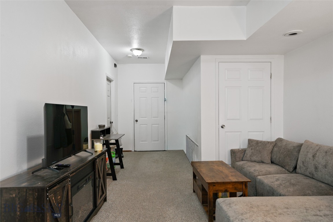 3480 Old Yellowstone Trail N Property Photo 31