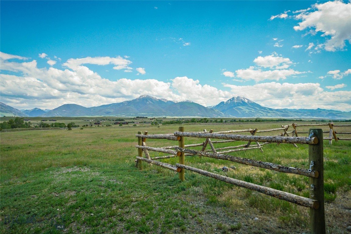 3480 Old Yellowstone Trail N Property Photo 55