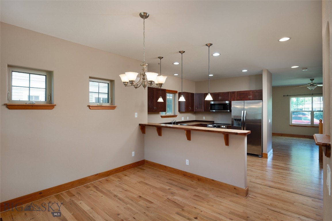 4236 Monroe Drive E Property Photo 24