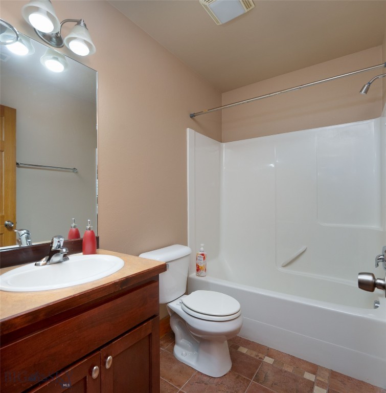4236 Monroe Drive E Property Photo 28