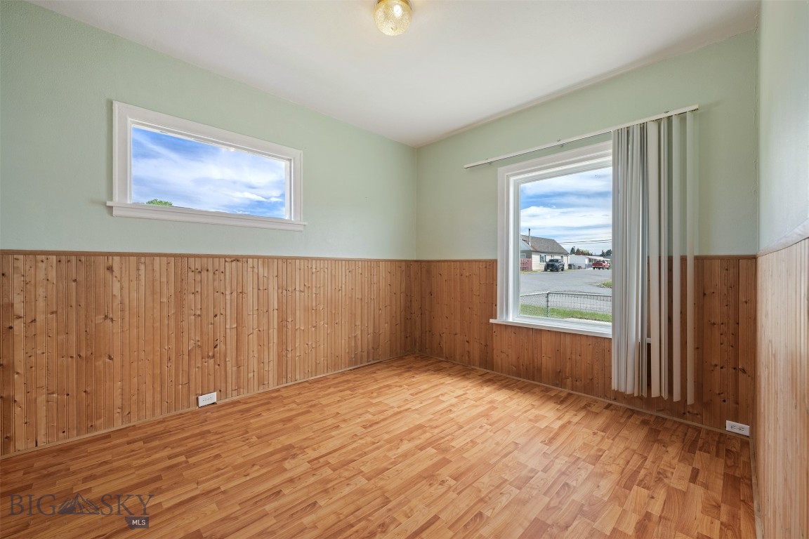 2125 Elm Property Photo 7