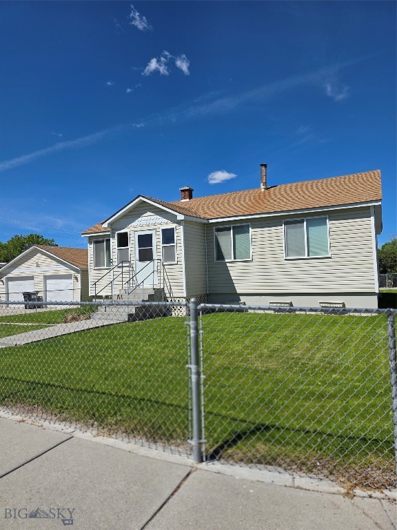 331 N Walnut St Property Photo 1