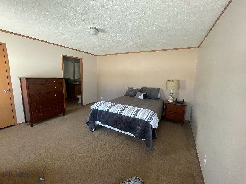 90 E South Property Photo 2