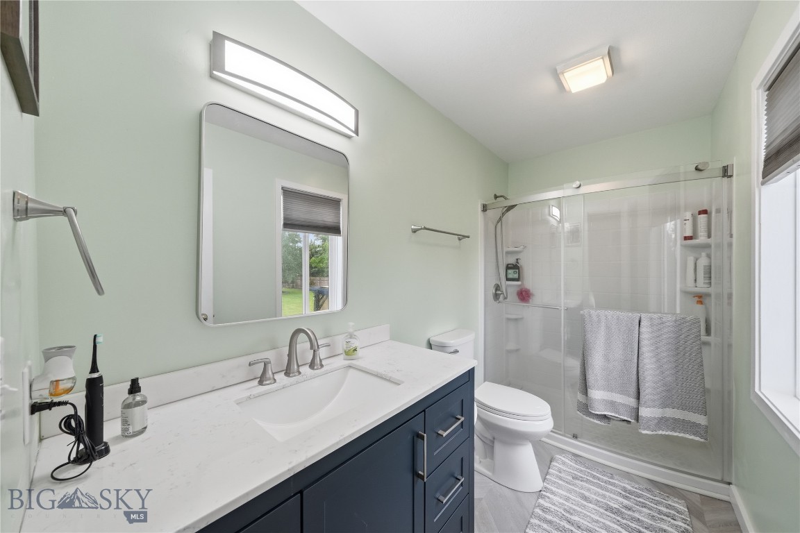135 Bison Trail Property Photo 14