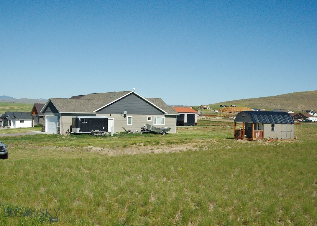 108 Rolling Prairie Way Property Photo 21