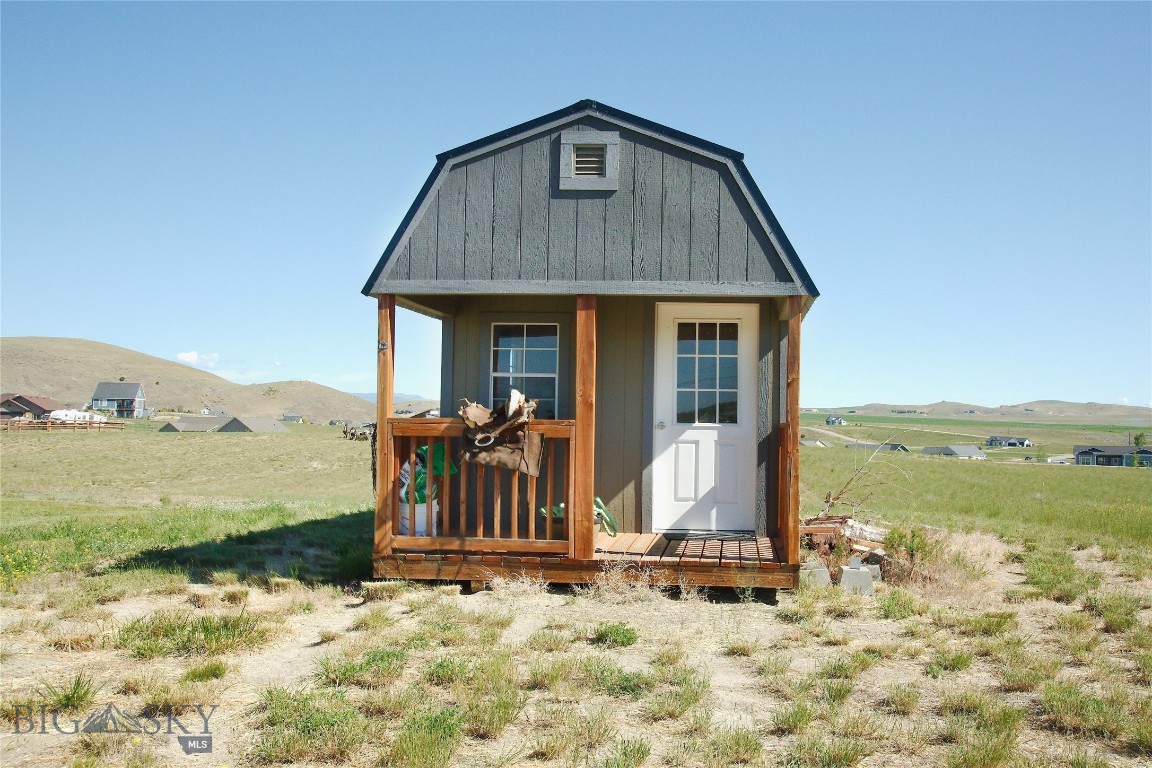 108 Rolling Prairie Way Property Photo 22