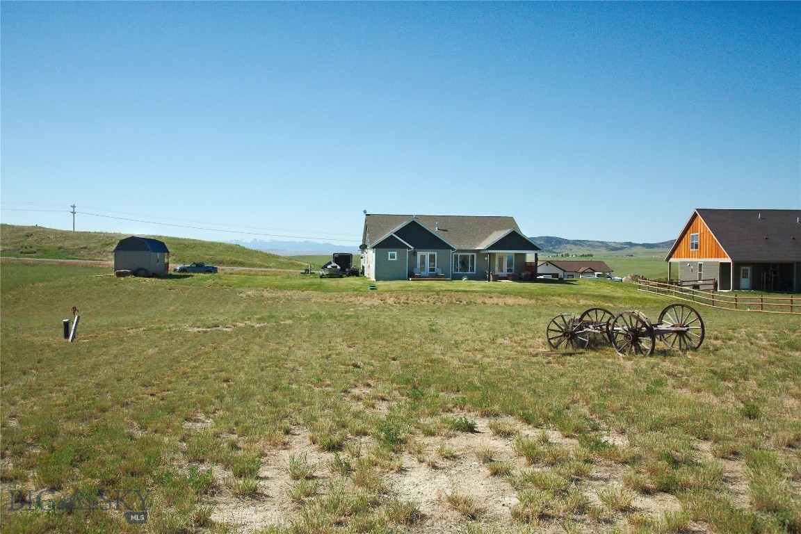 108 Rolling Prairie Way Property Photo 23