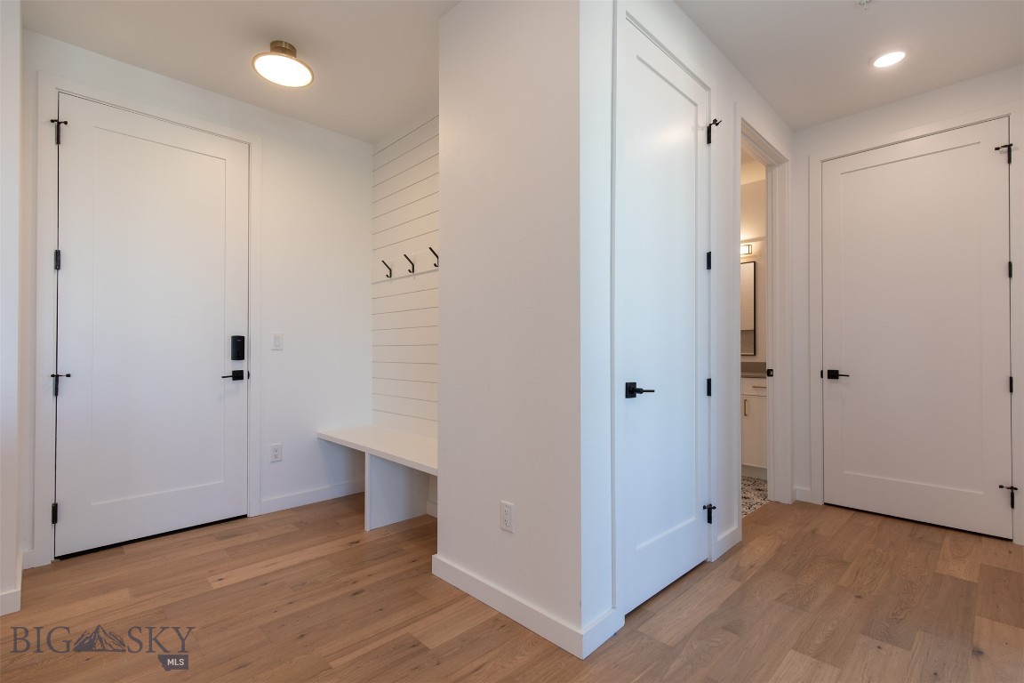 4204 Ravalli 203 Property Photo 16