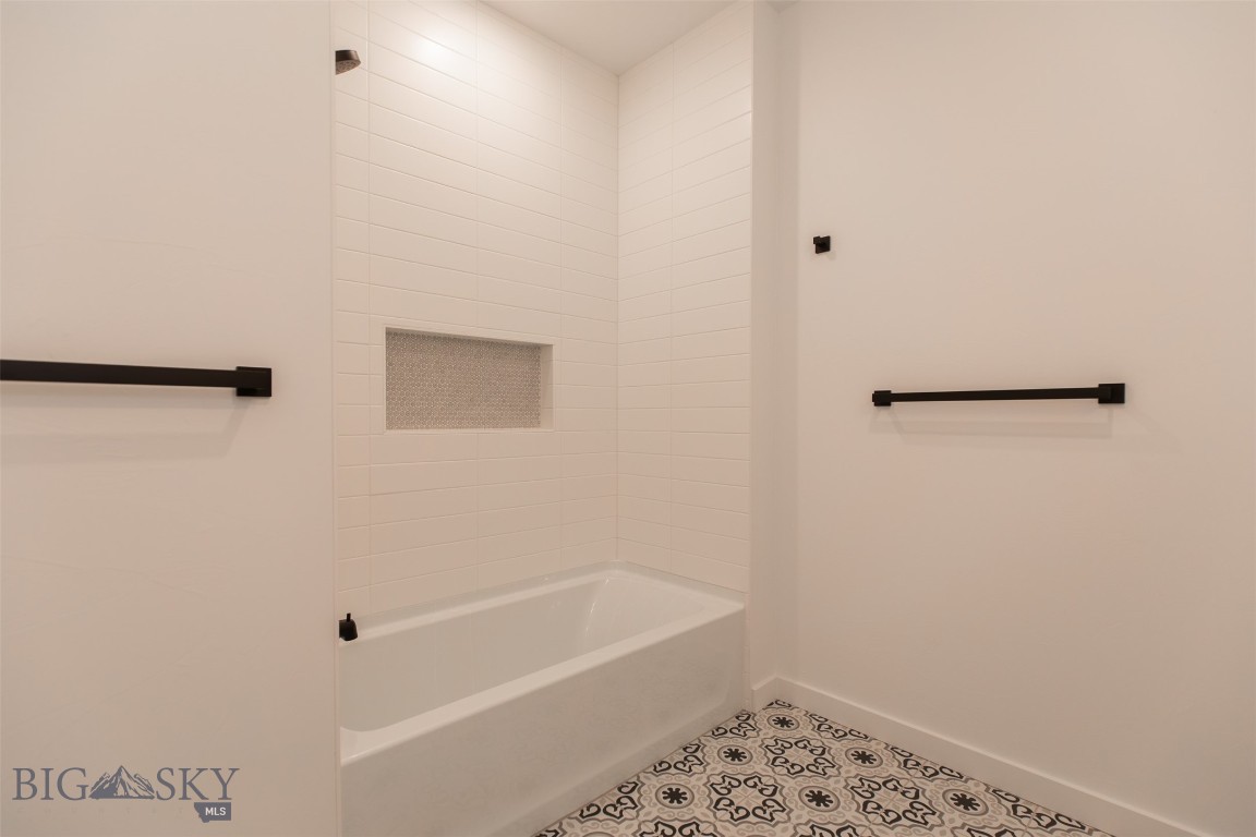 4204 Ravalli 203 Property Photo 26