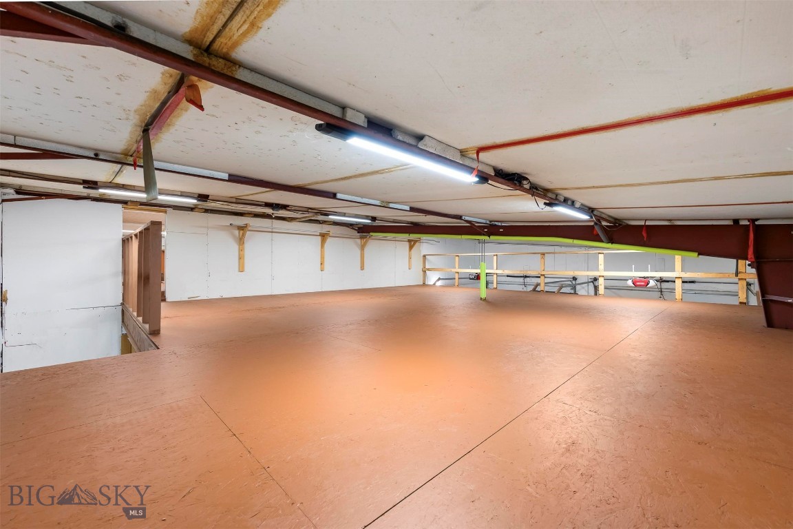 100 Foster Creek Drive Property Photo 49