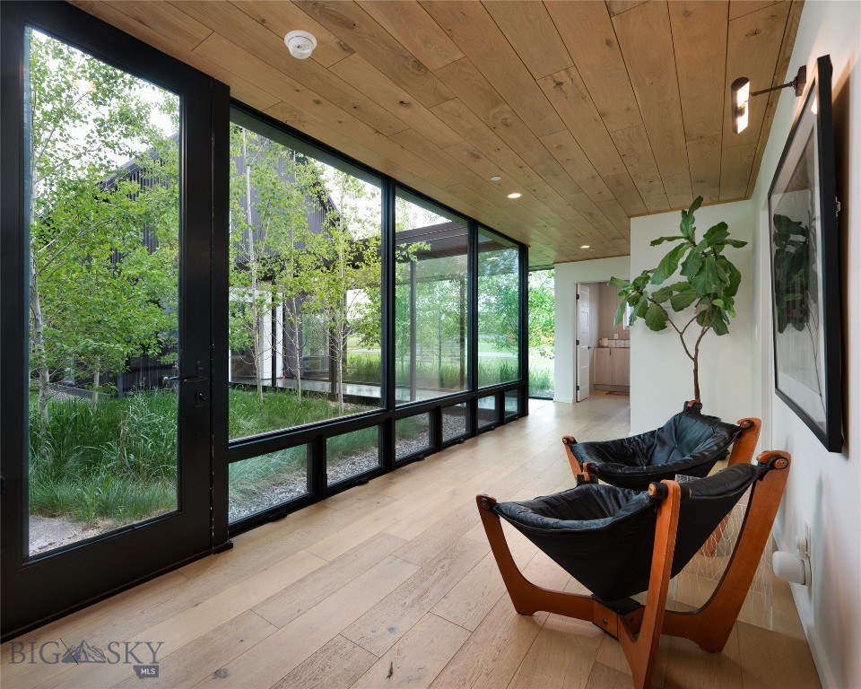 31 Ladybug Property Photo 32