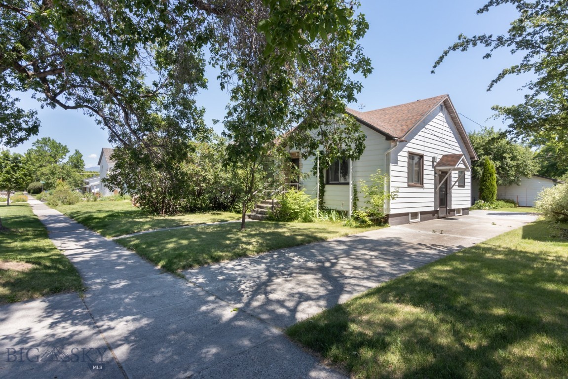 428 N Willson Avenue Property Photo 1
