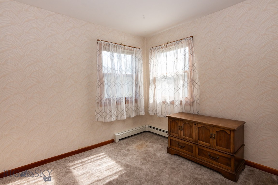 428 N Willson Avenue Property Photo 13