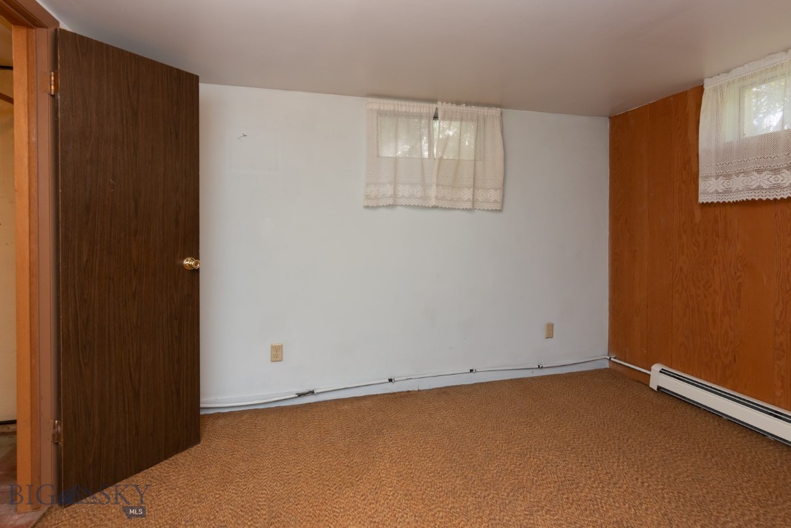 428 N Willson Avenue Property Photo 20