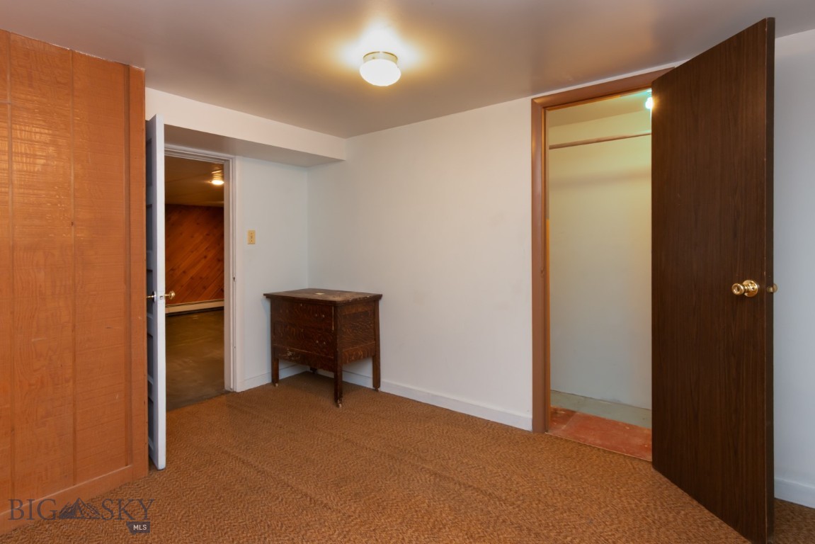 428 N Willson Avenue Property Photo 22