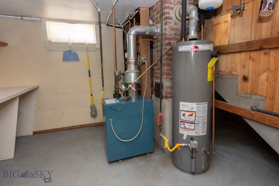 428 N Willson Avenue Property Photo 28