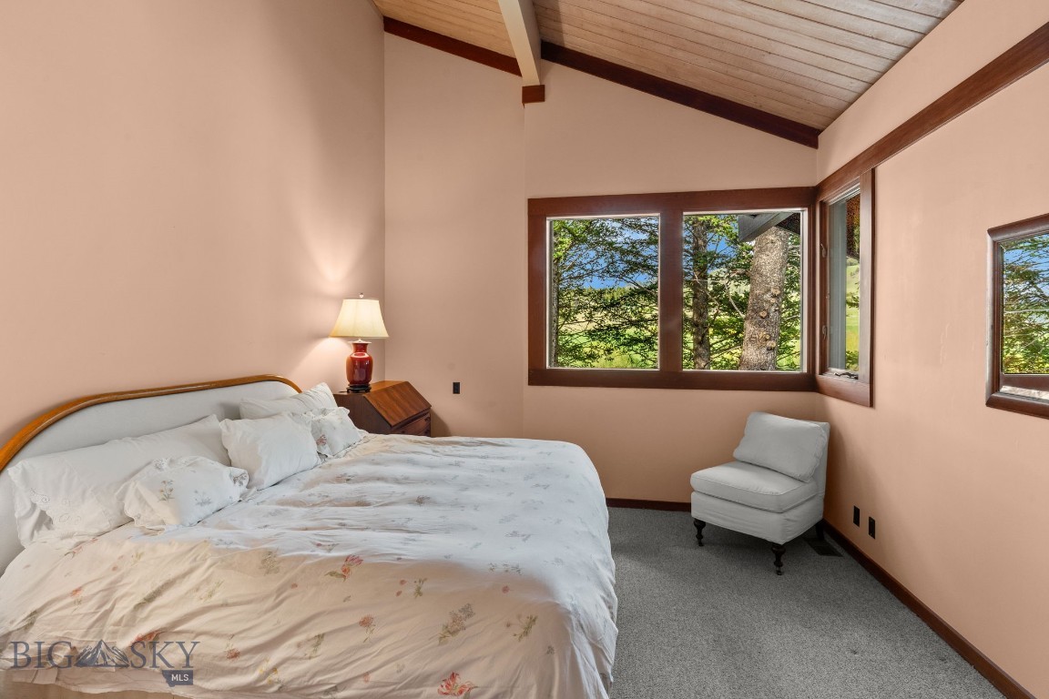 412244 Property Photo 38