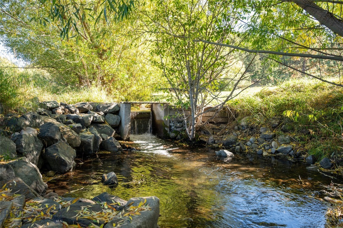 412244 Property Photo 52