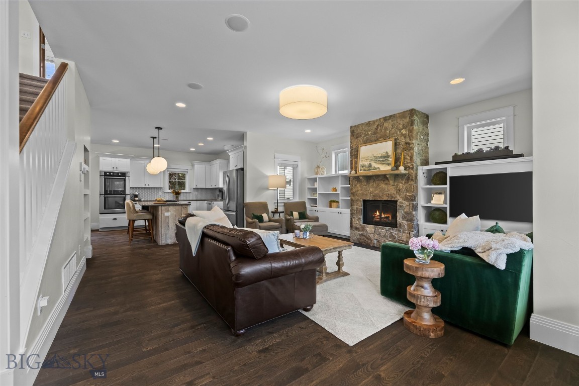 4445 Perry Street Property Photo 3