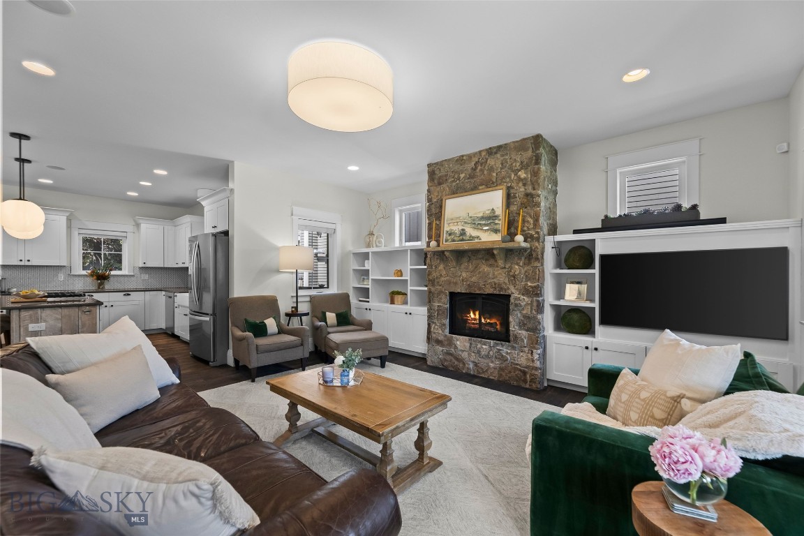 4445 Perry Street Property Photo 4