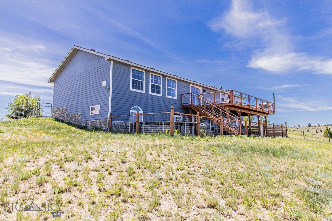 495 Lupine Lane Property Photo 3