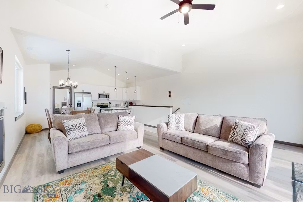 41 NORTH SHORE Drive 4 Property Photo 1