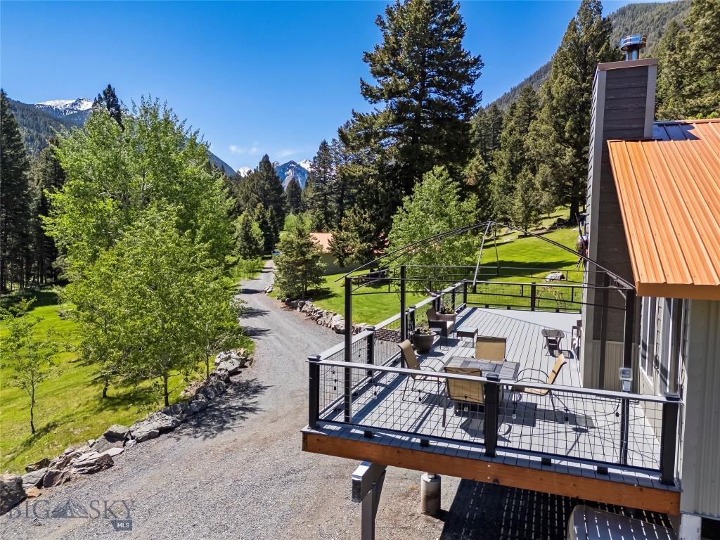 23 Whispering Pines Way Property Photo 1