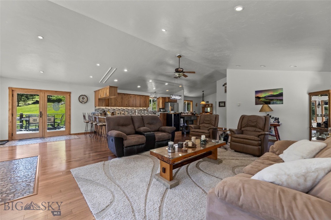 23 Whispering Pines Way Property Photo 29
